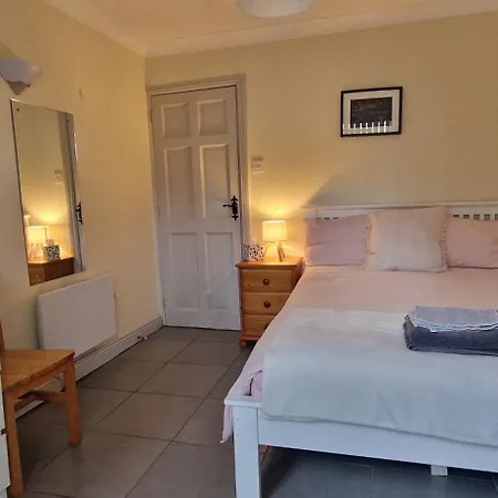Апартаменты Charming Getaway With Cosy Vibes Дублин